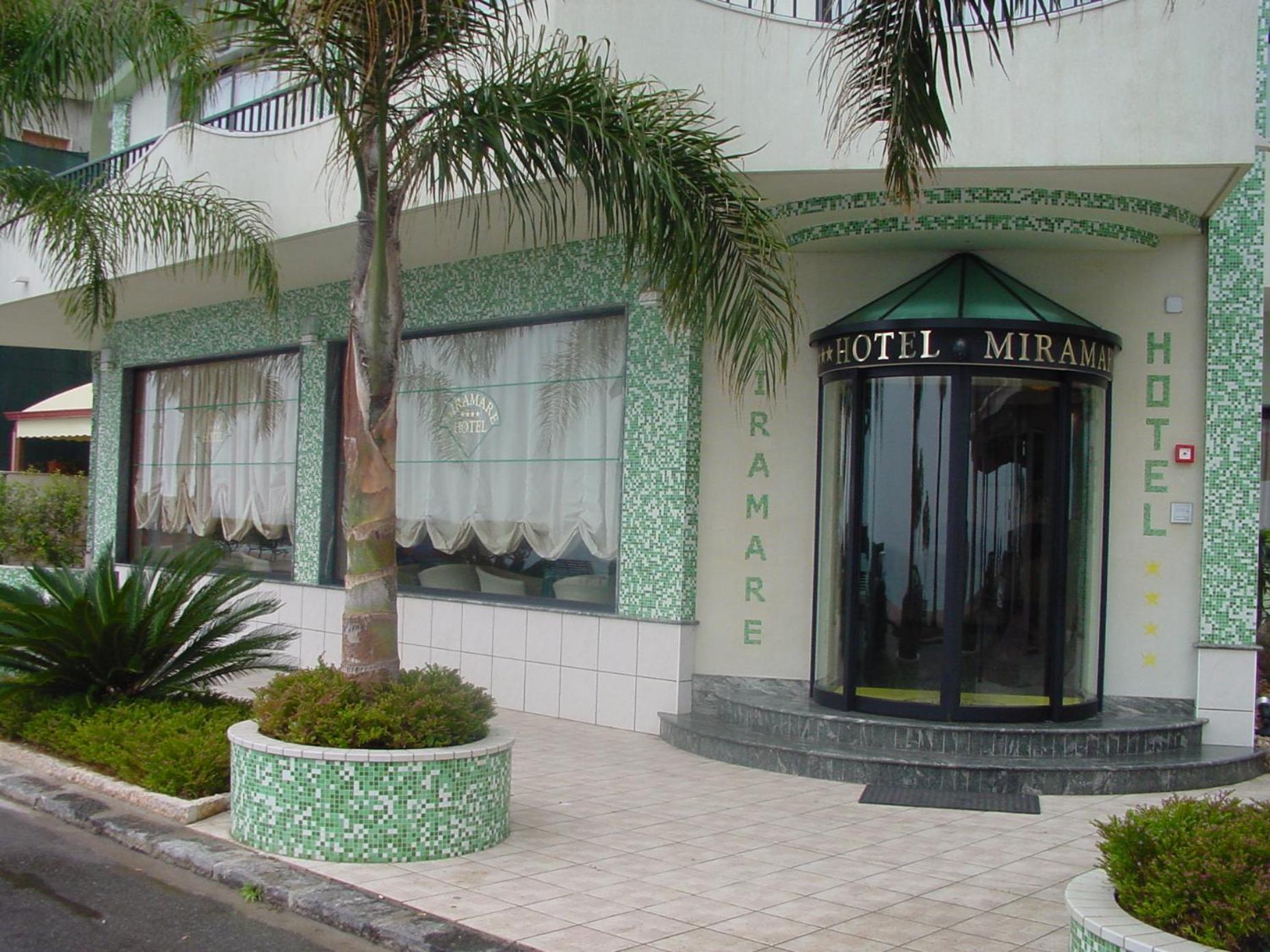 Hotel Ristorante Miramare Marina di Gioiosa Ionica Exterior photo